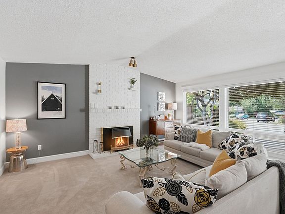 2nd image of 11242 Prospect Dr