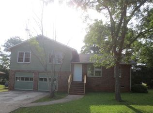 137 Amberwood Ln, Griffin, GA 30223
