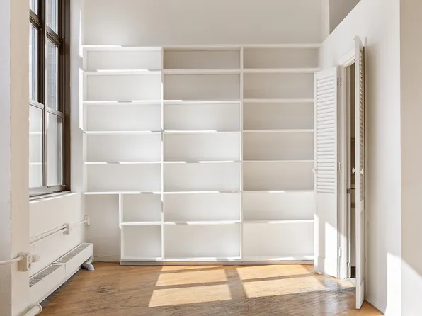 161 West 15th Street image 9 of 13