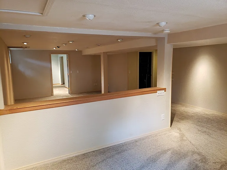 6221 W 110th Ave — Photo 23