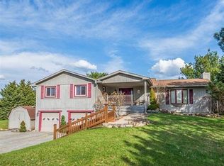 4750 Cottonwood Ln, Chelsea, MI 48118