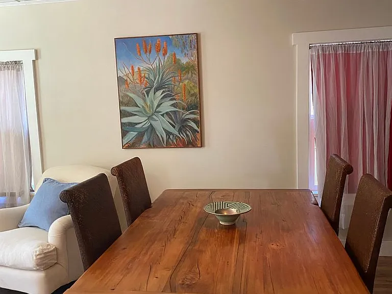 Alvarado — Photo 10