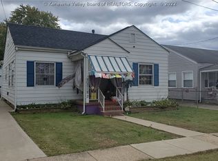 460 20th St, Dunbar, WV 25064