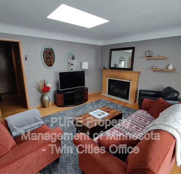 6226 France Ave S — Photo 2