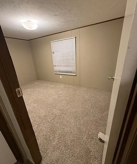 611 W Matthews St #36 — Photo 13
