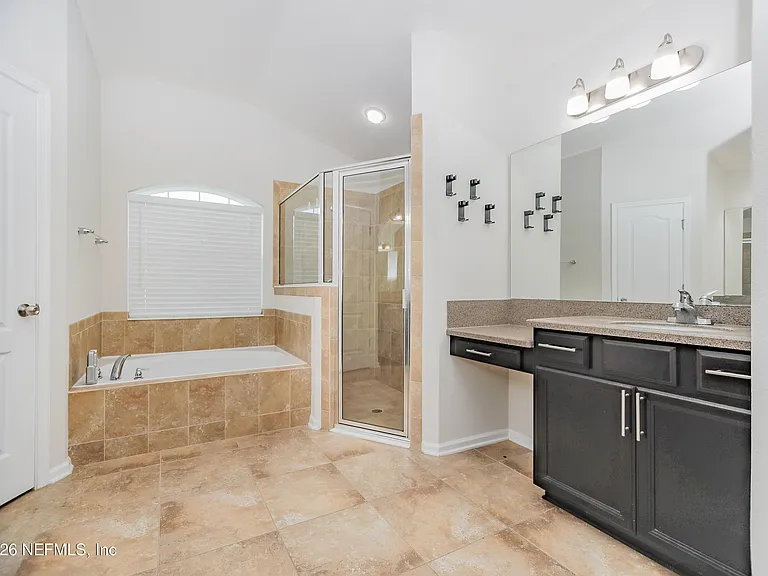 577 Porta Rosa Cir — Photo 18
