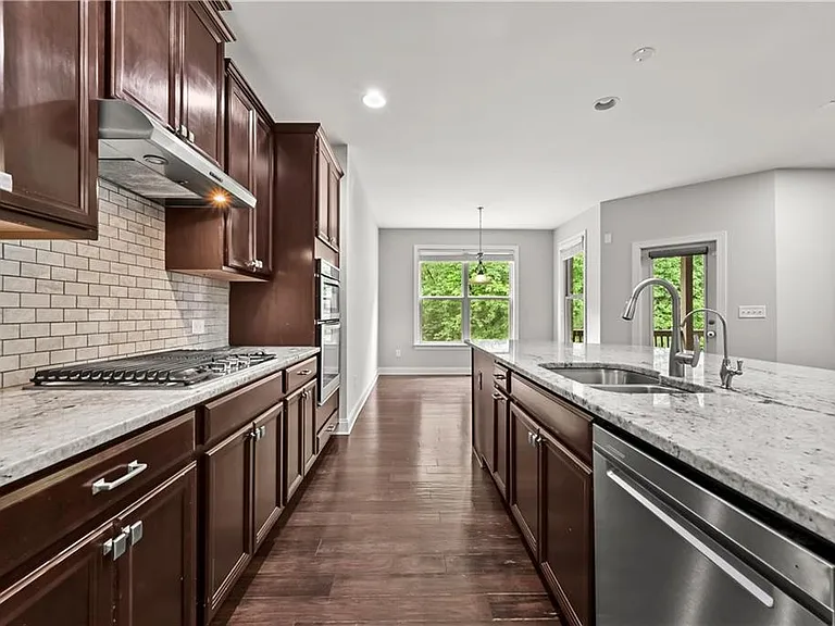 9965 Cameron Parc Cir — Photo 16