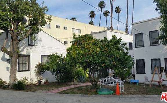 5th image of 5403 Russell Ave #5403