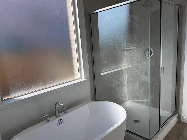 2521 Birchcrest Dr — Photo 29