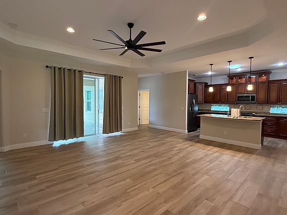 Photo Sep 23 2025, 09 57 01_10012025