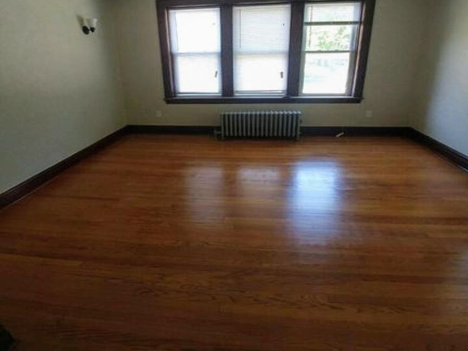 1st image of 3058 N Kolmar Ave