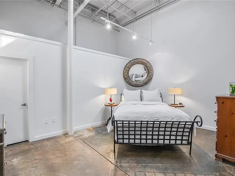 174 Chester Ave SE #102 — Photo 15