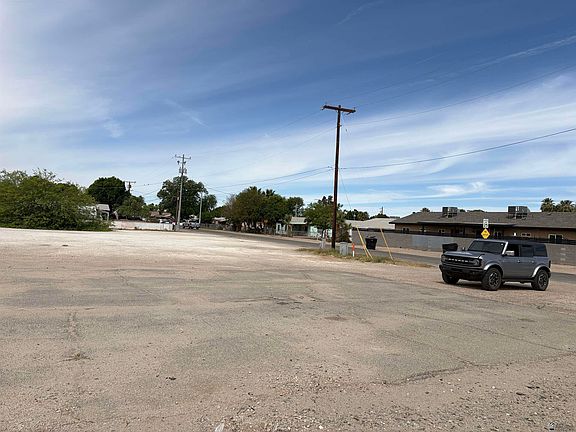 5th image of 180 S Avenue B