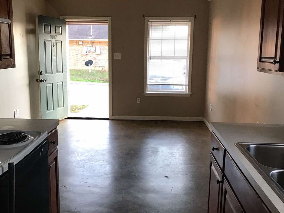 1007 Saratoga St, Ruston, LA 71270 Zillow