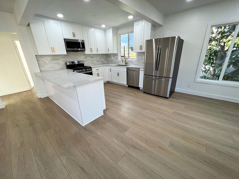 1st image of 1037 W Glenoaks Blvd #1037