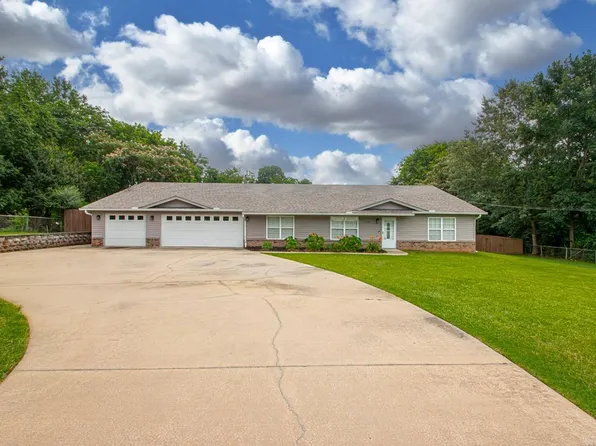 1235 Odessa St, Haskell, AR 72015