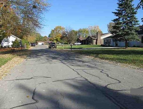 5th image of 1222-24 Timberlane Dr