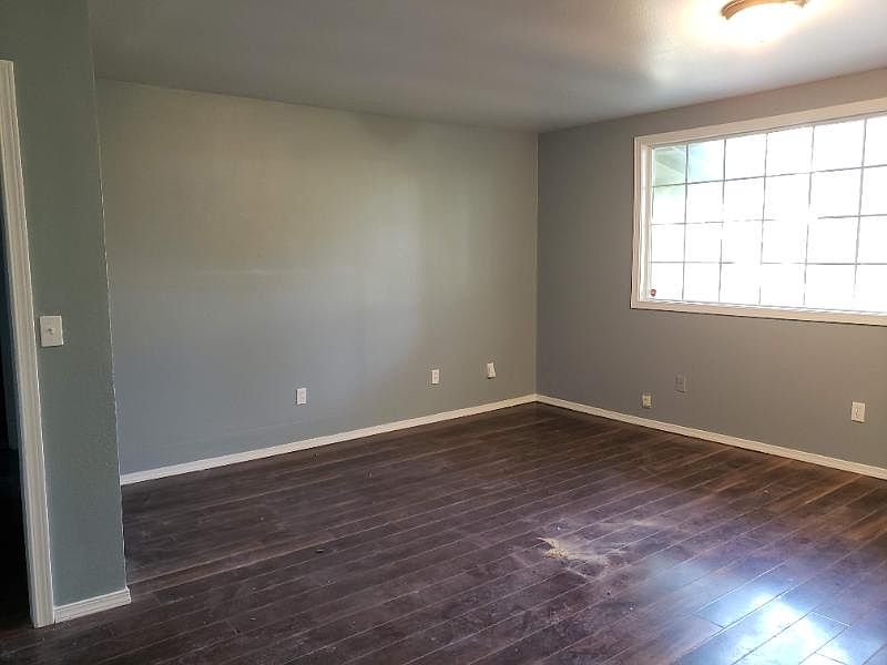 1st image of 921 102nd St S Unit 101