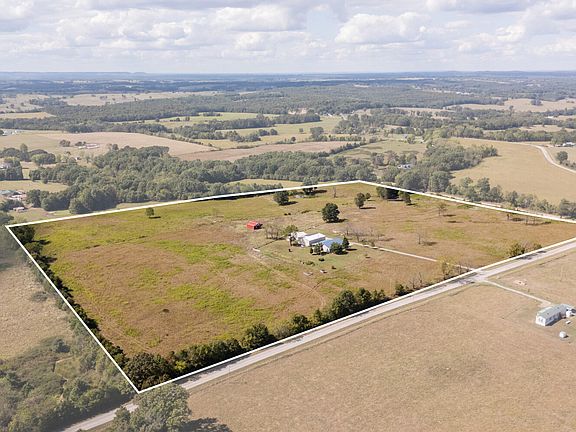 2nd image of 2453 County Road 119