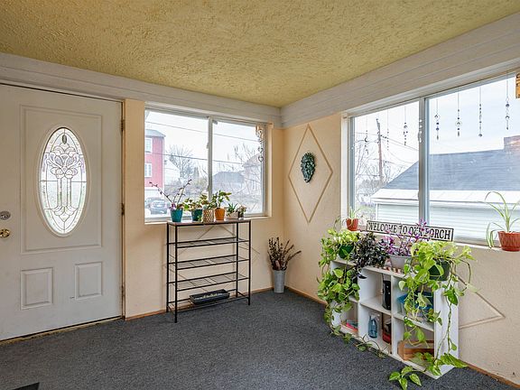 5th image of 31 Rosemont Avenue