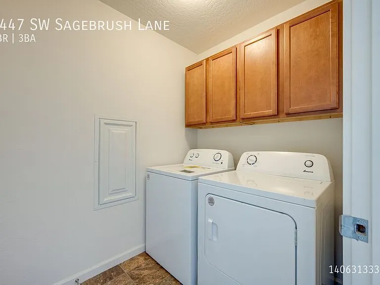 1447 SW Sagebrush Ln — Photo 9