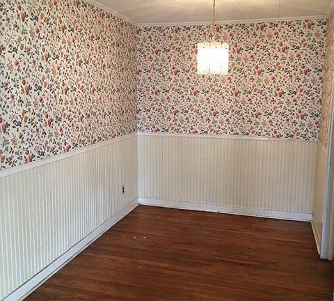 5th image of 228 Bayly Dr