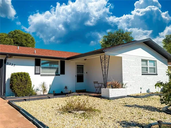 8227 Winthrop Dr, Port Richey, FL 34668