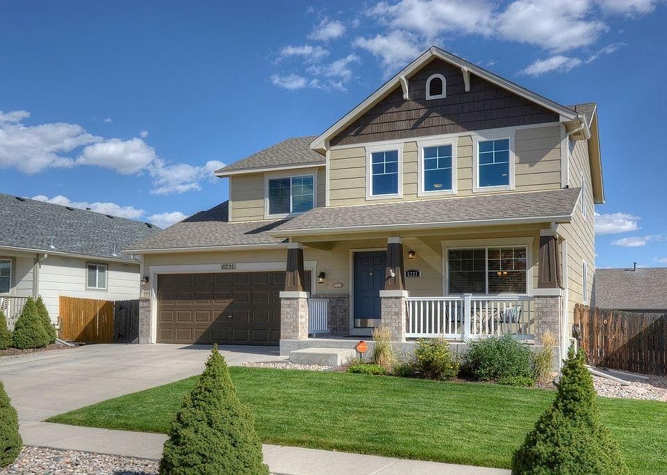 Nicely landscaped yard