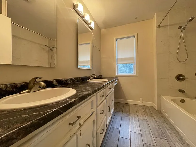 5341 Bees Ln — Photo 14