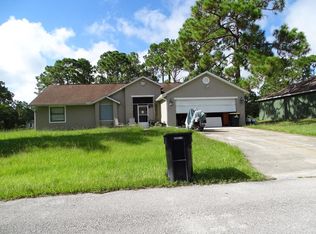 402 Harrisburg St SW, Palm Bay, FL 32908