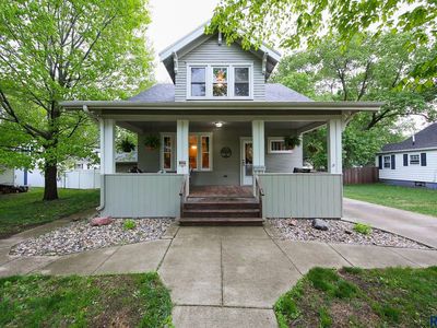 105 N 7th St, Beresford, SD, 57004