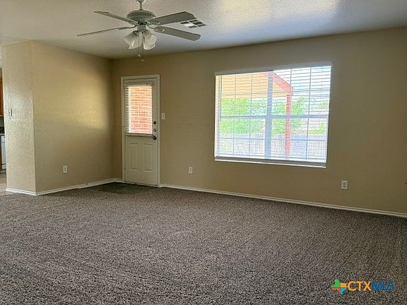 5th image of 2503 Thoroughbred Dr