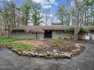 3000 Rosendale Rd, Niskayuna, NY 12309