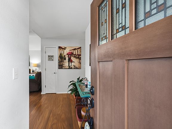 4th image of 1270 E 140th Pl