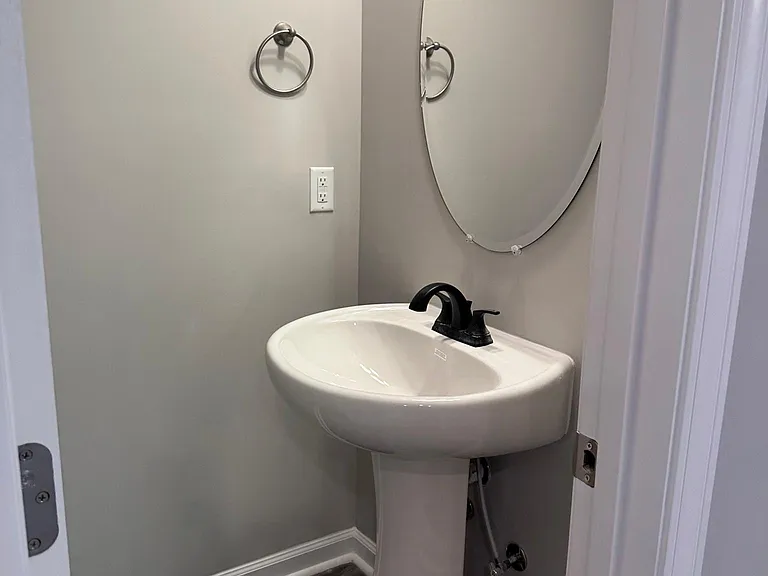 259 Woodland Valley Ln — Photo 1