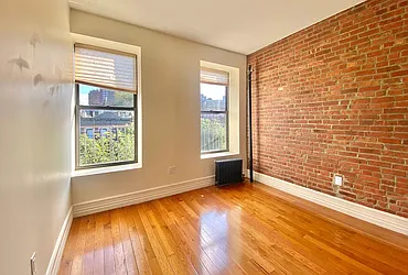 Rented by Living New York