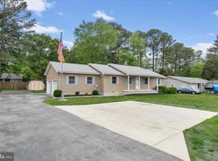 32746 Cedar Dr, Millville, DE 19967