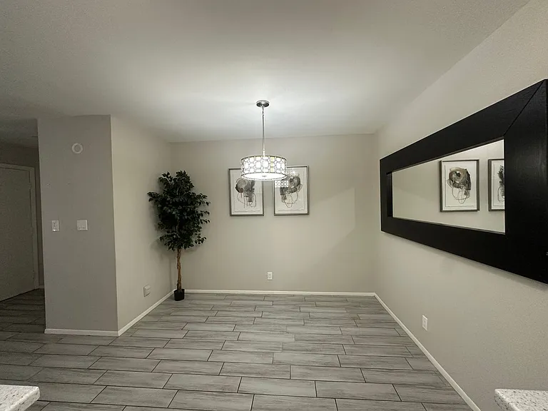 5525 E Thomas Rd #R8 — Photo 10