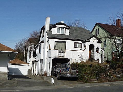 1st image of 1922 Burwell St