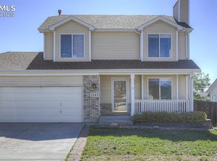 3283 Waverly Ln, Colorado Springs, CO 80922