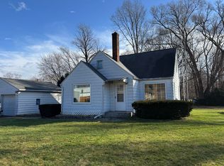 1277 Rose Ave, Benton Harbor, MI 49022