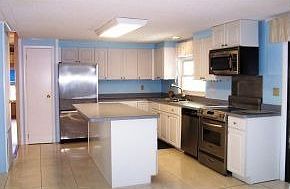 4th image of 939 Jacaranda Dr