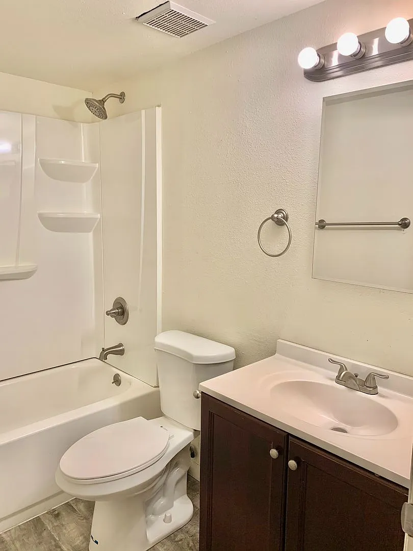 3605 Idaho St — Photo 4