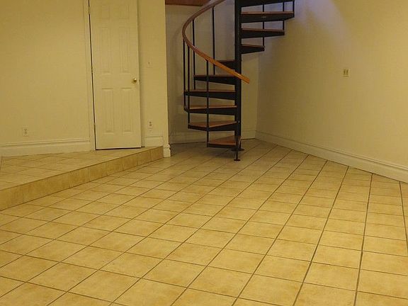 5th image of 39 Carmine St APT F1