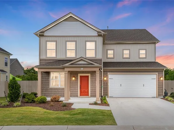 411 Middleton Way, Chesapeake, VA 23322