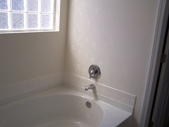 3rd image of 5092 Brian Center Ln