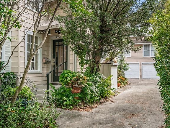 2nd image of 2912 W Sitios St