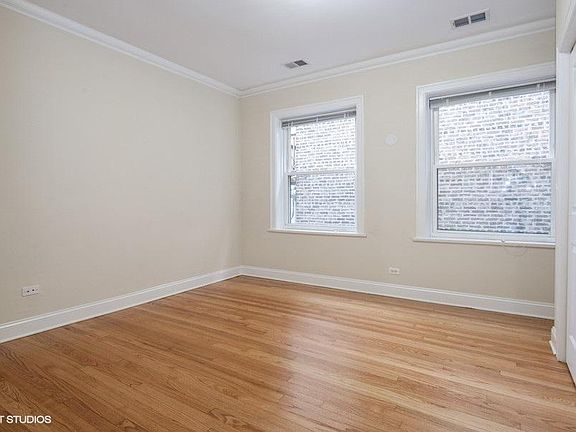 5th image of 650 W Wellington Ave #Pfbjv6p5q