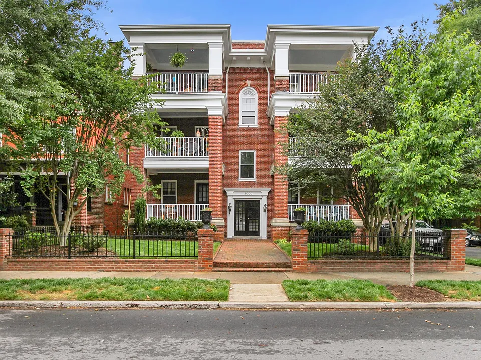 3000 Kensington Ave #1