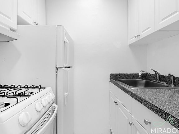4th image of 534 E 85th St APT 2